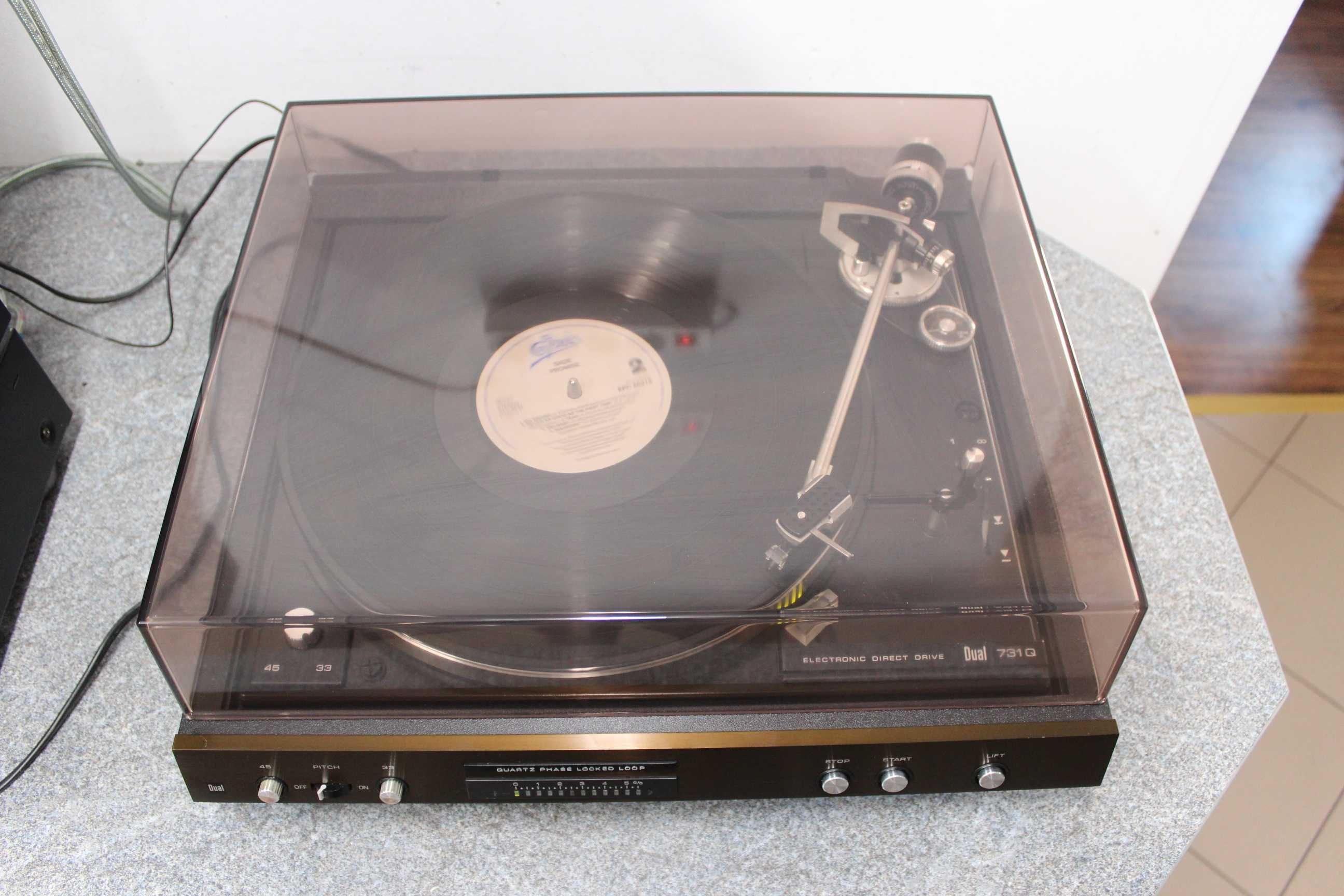 Gramofon Dual CS 731Q Quart TOPOWY MODEL