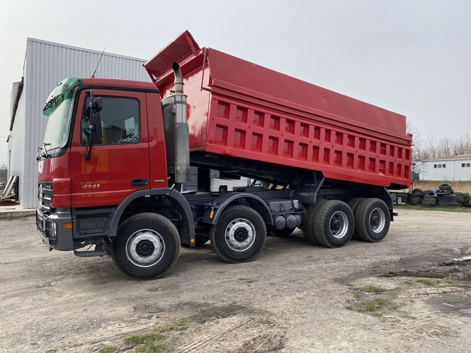 Мерседес 4141 самосвал