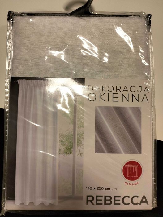 Firana z woalu na taśmie