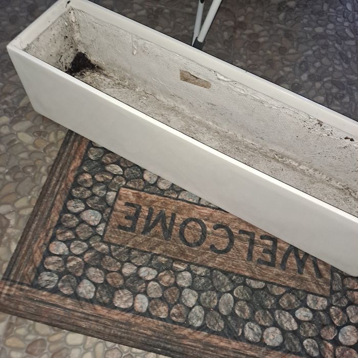 Skrzynka balkonowa biala połysk