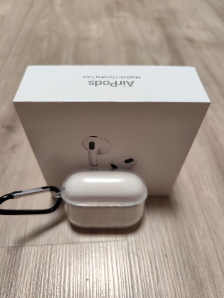 Навушники Apple AirPods 3