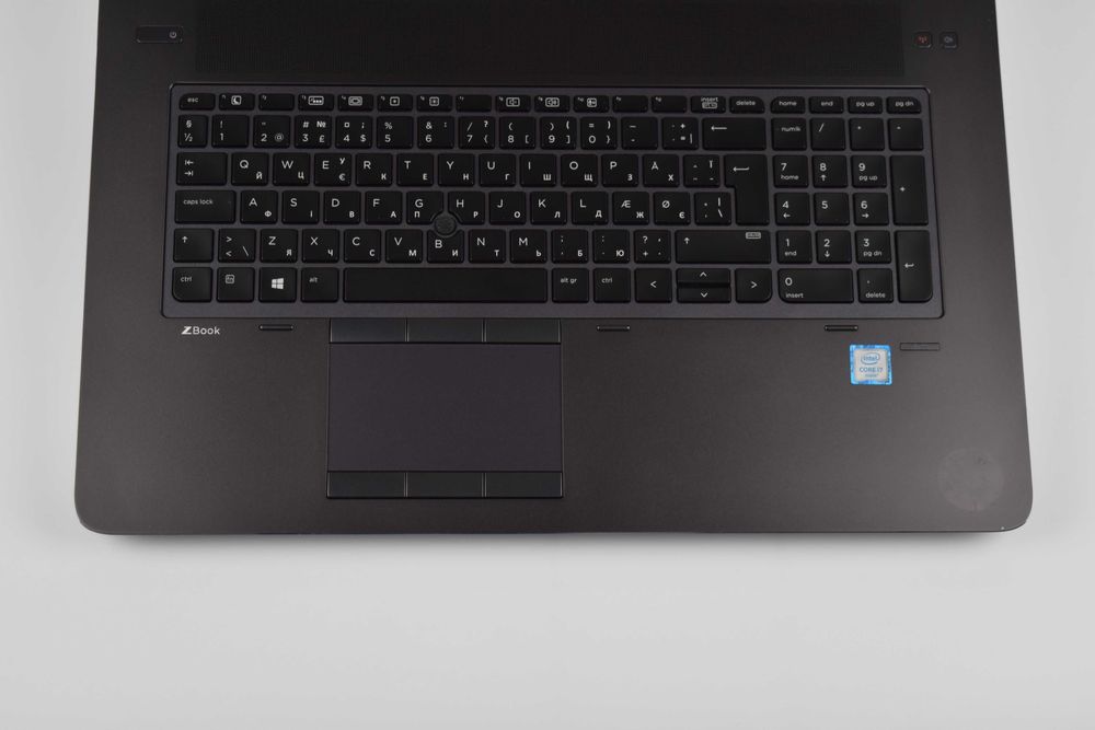 HP ZBook 17 G3 i7-6820HQ M3000M 16/32/64гб 512/1тб 17.3" IPS Ноутбук