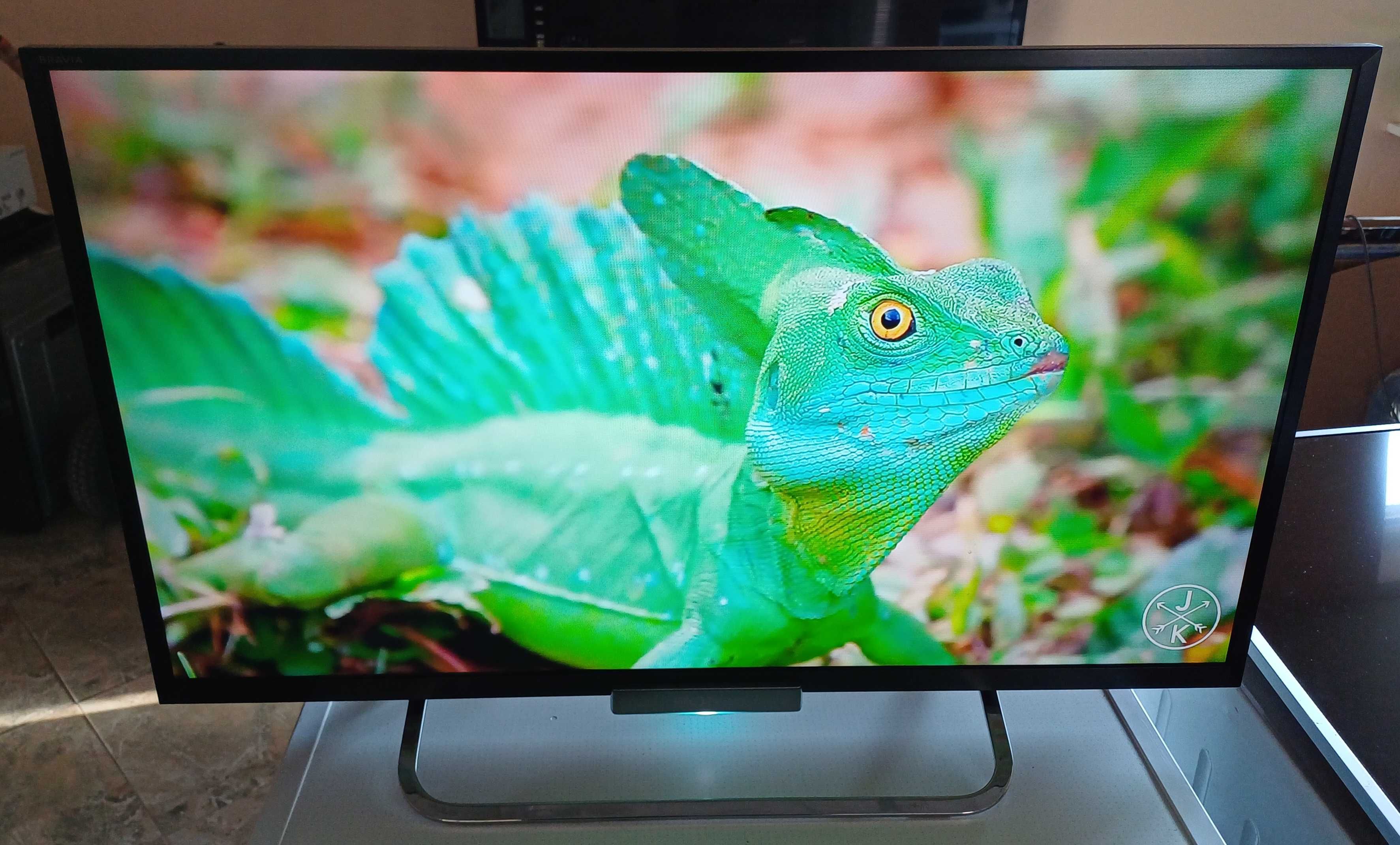 Телевізор 32 дюйми Соні Sony KDL-32W655 Smart TV Wi-Fi чорний б/в