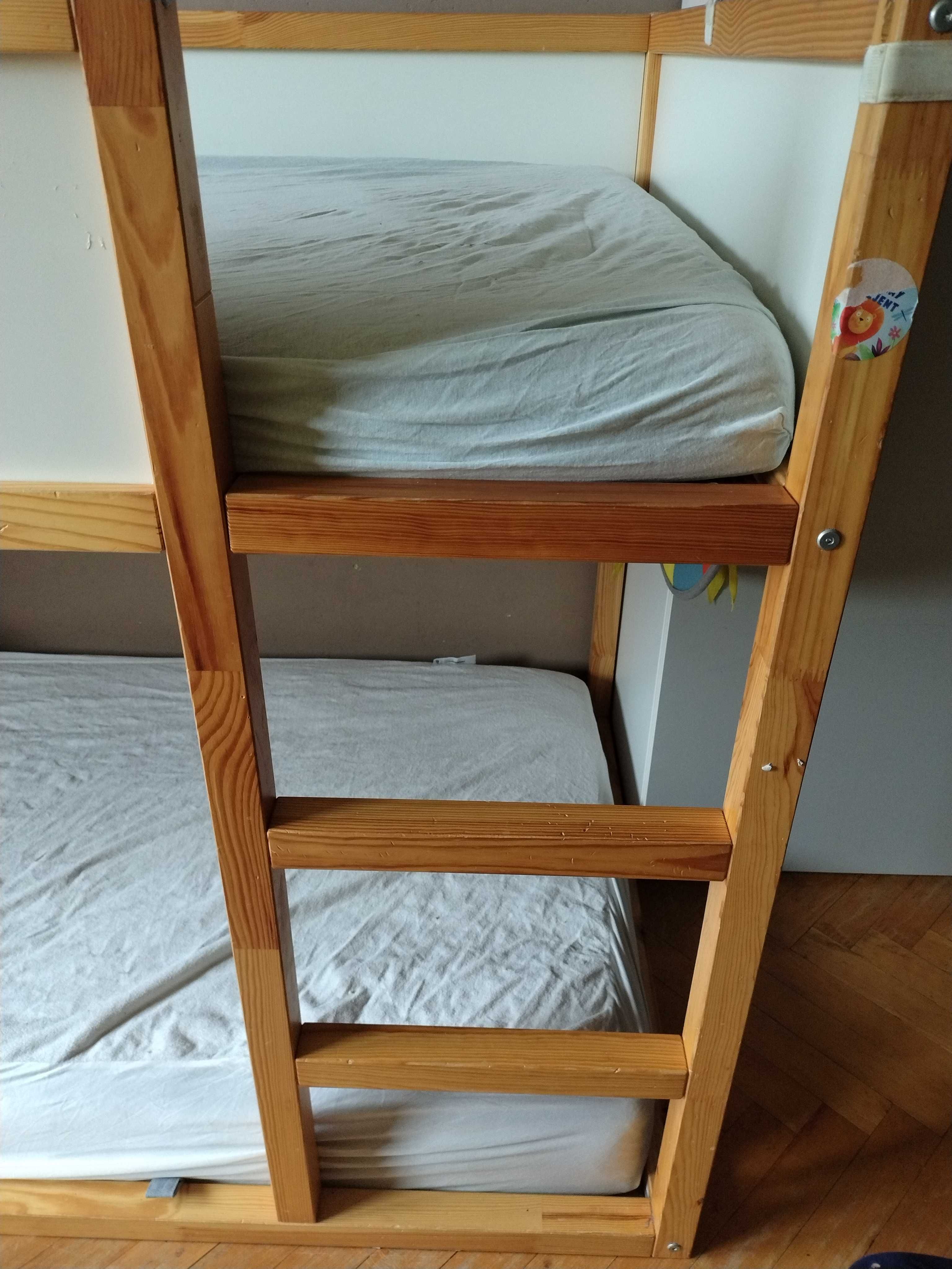 Łóżko piętrowe dziecięce