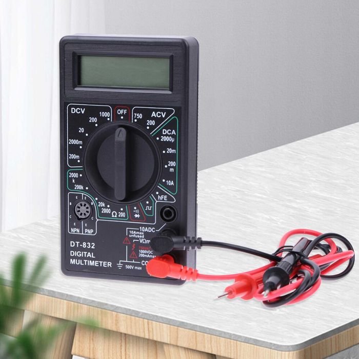 Multimetr Cyfrowy – Miernik Prądu i Tester Napięcia LCD RETOO
