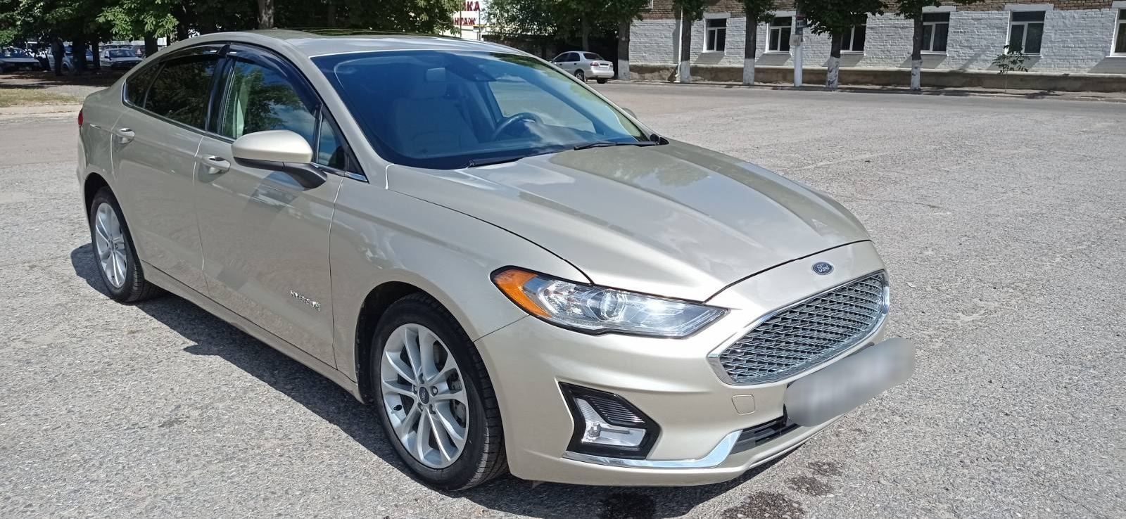 Ford fusion HYBRID