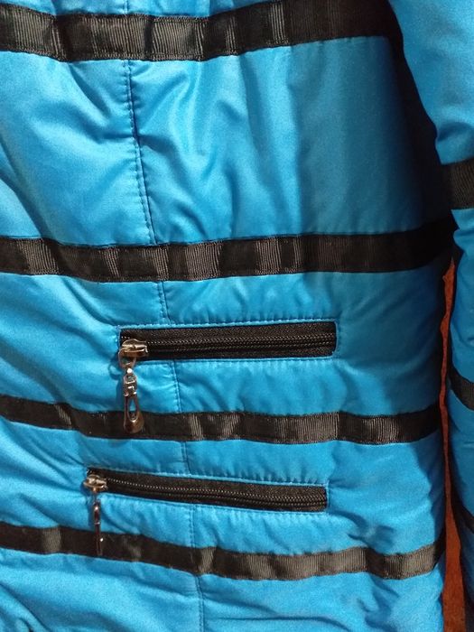 Куртка женская с капюшоном