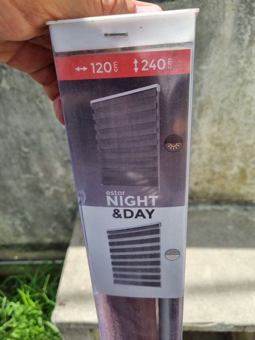 Vendo blackout bordeaux