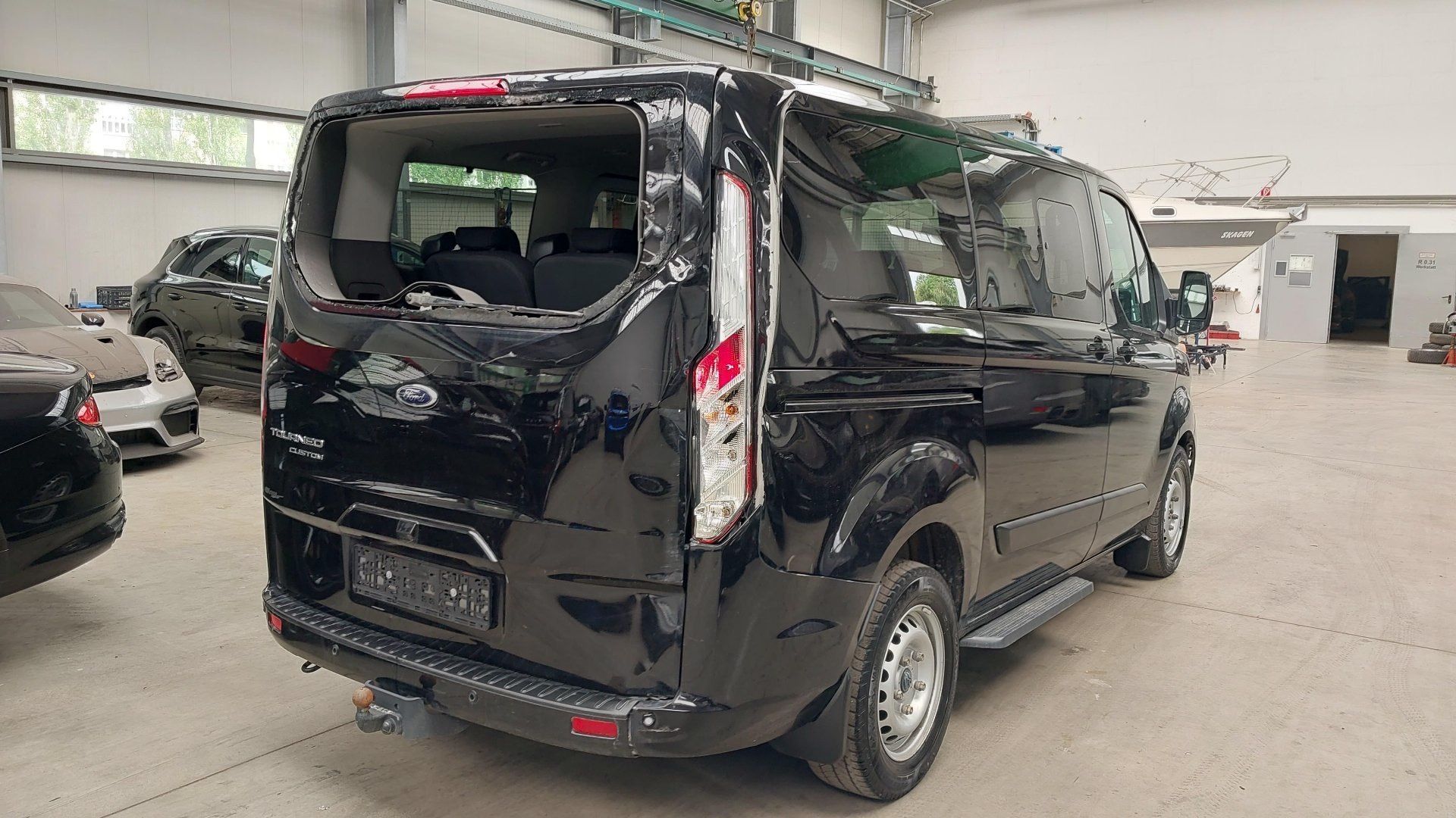 Ford Tourneo Custom L1 8 osobowy serwisowany