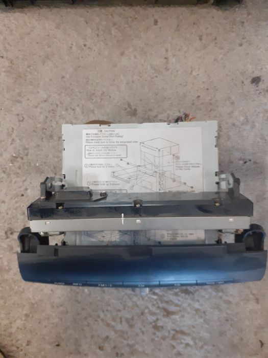 Radio CD mazda3        .