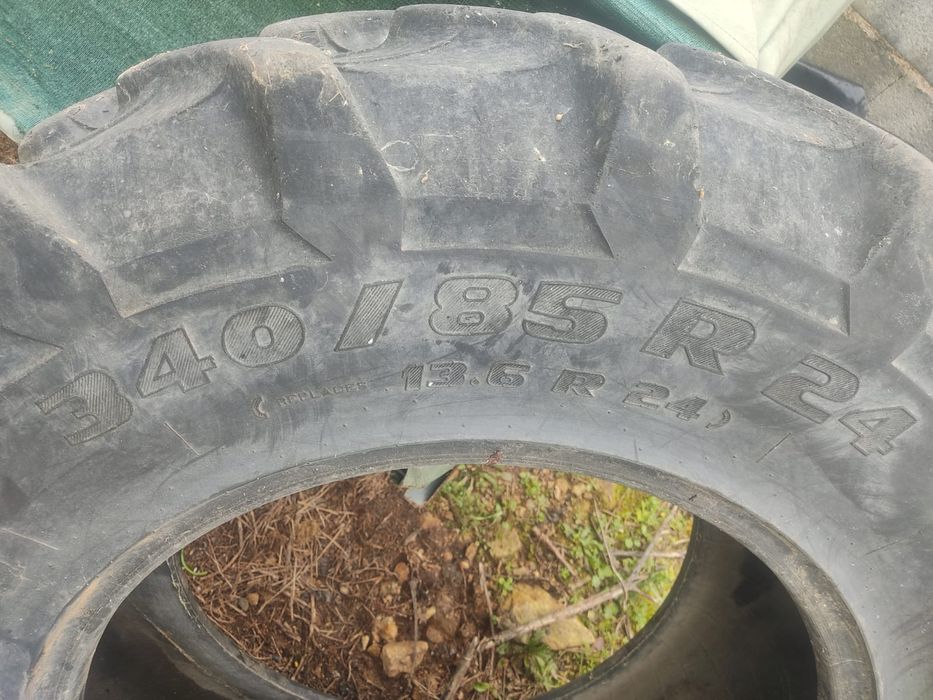 Pneus de Trator Usados 340/85/R24