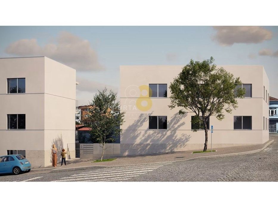 Fantástico Apartamento T2 com e Estacionamento - Campanhã, Porto