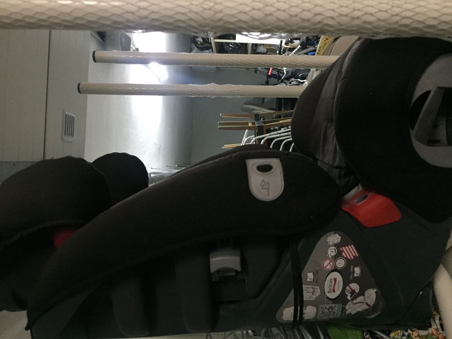 Cadeira auto para bebé/ criança