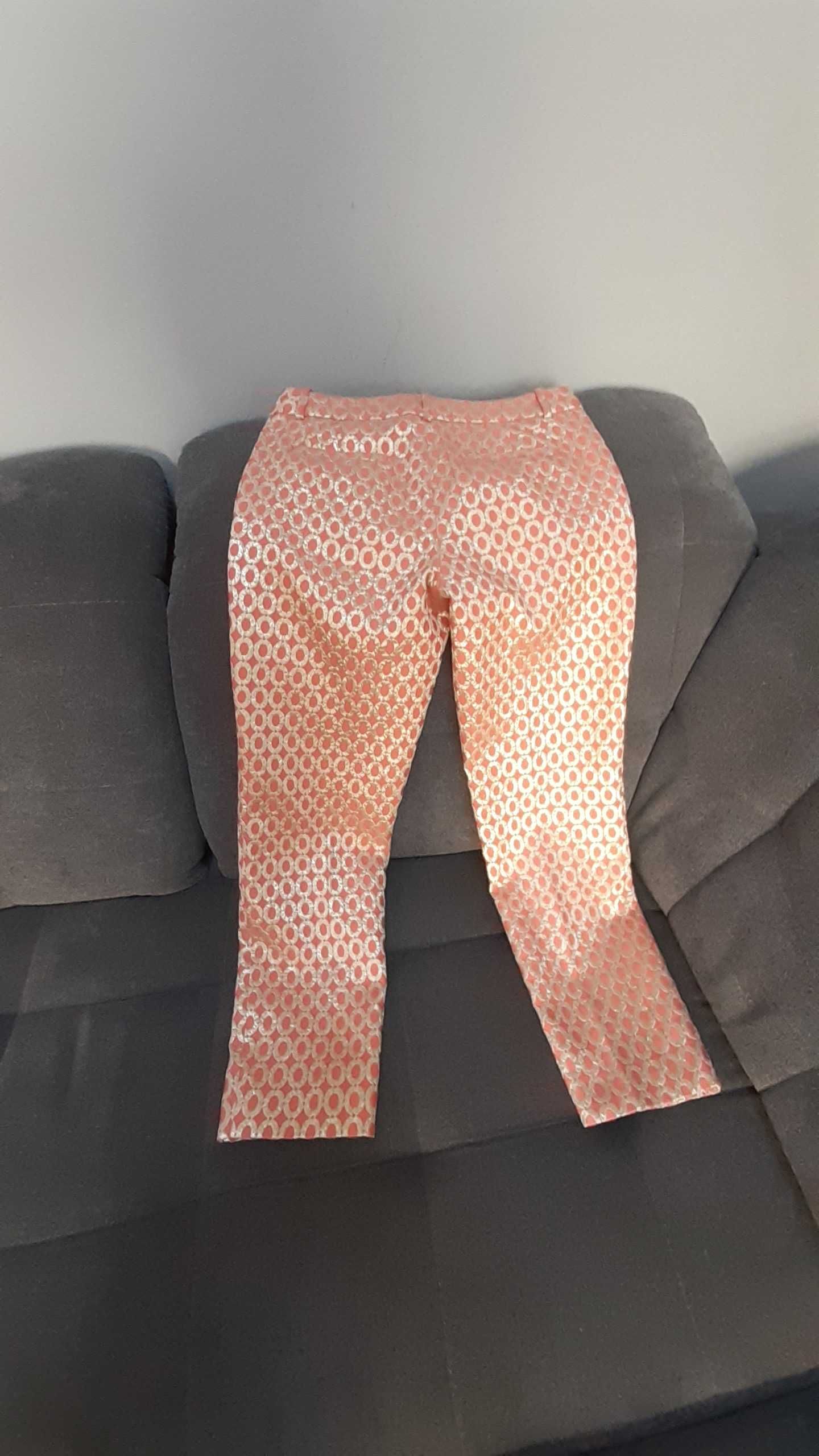 Różowe łososiowe eleganckie spodnie rozmiar 38 M
