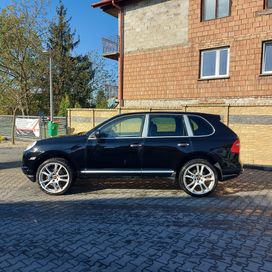 Porsche Cayenne 3.6 niski przebieg