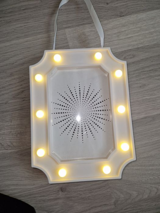 Nowa ramka na zdjecie swiecaca