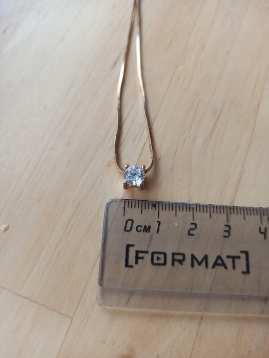 Naszyjnik z wisiorkiem