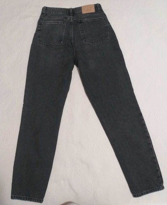 Calças de ganga Bershka cinza escuras