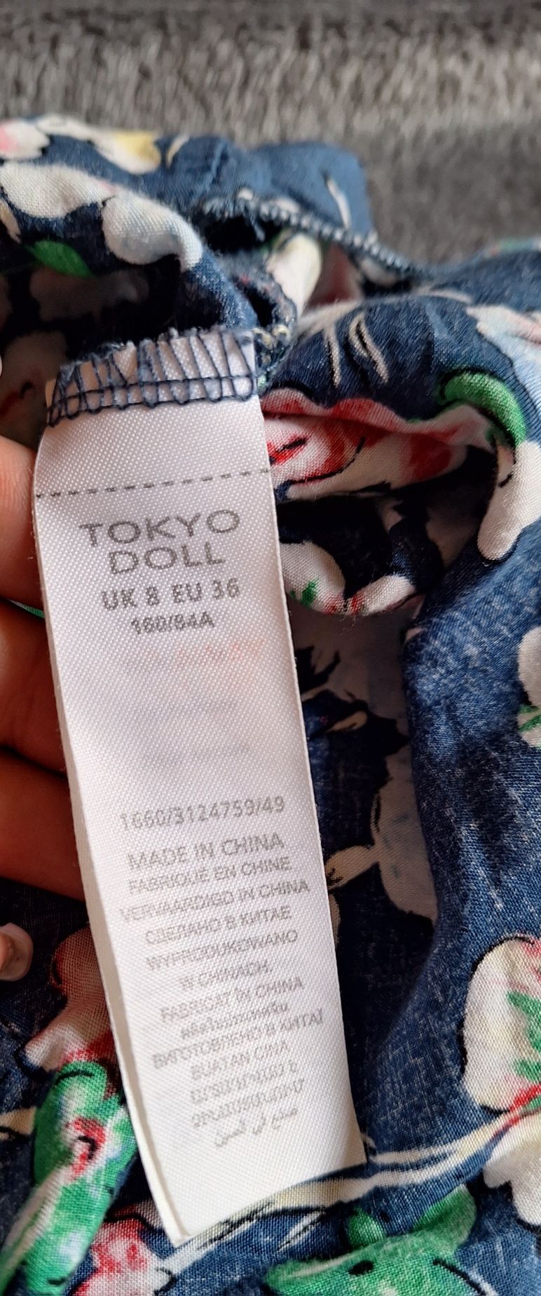 Sukienka midi maxi 100 % wiskoza marka Tokyo Doll rozmiar S 36