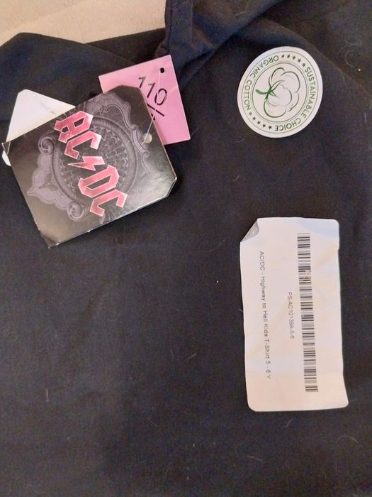 Продам фірмову дитячу футболку AC/DC