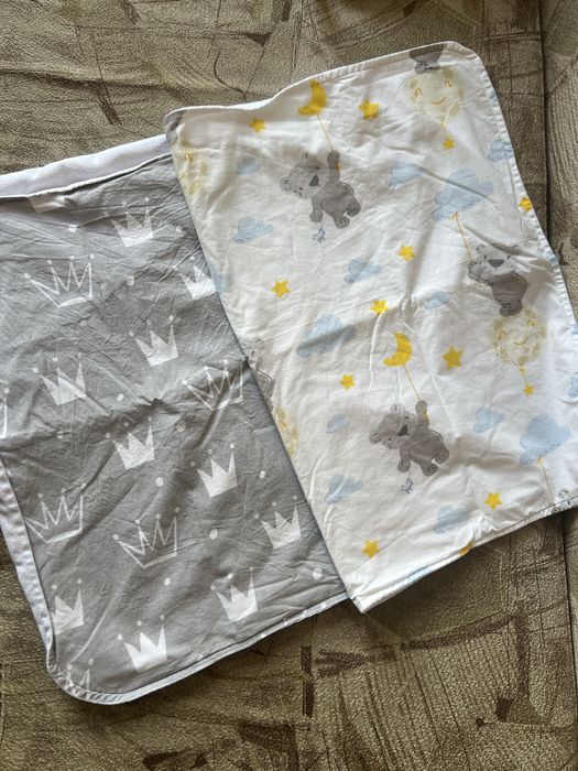 Багаторазові вологопоглинаючі пелюшки