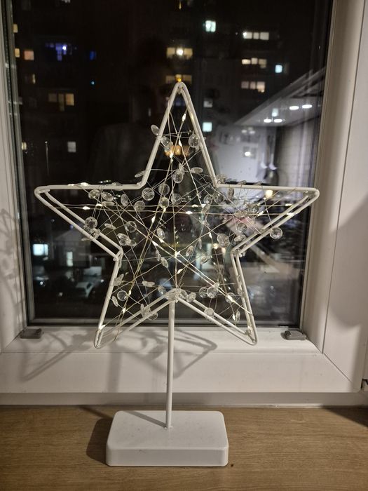 Świeca gwiazda na okno