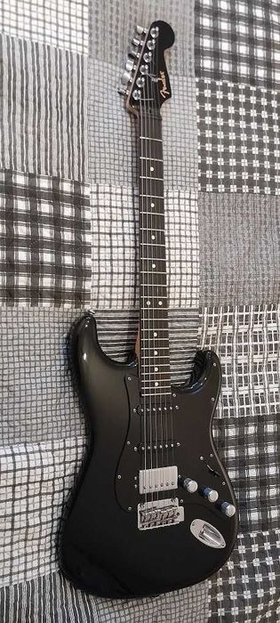 Fender Limited Edition Player Stratocaster HSS Ebony Fingerboard Black