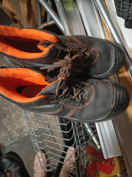 Nowe buty robocze 42