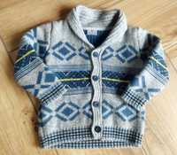 NOWY Ciepły sweter sweterek F&F chłopięcy rozmiar 68 (3-6 mies)
