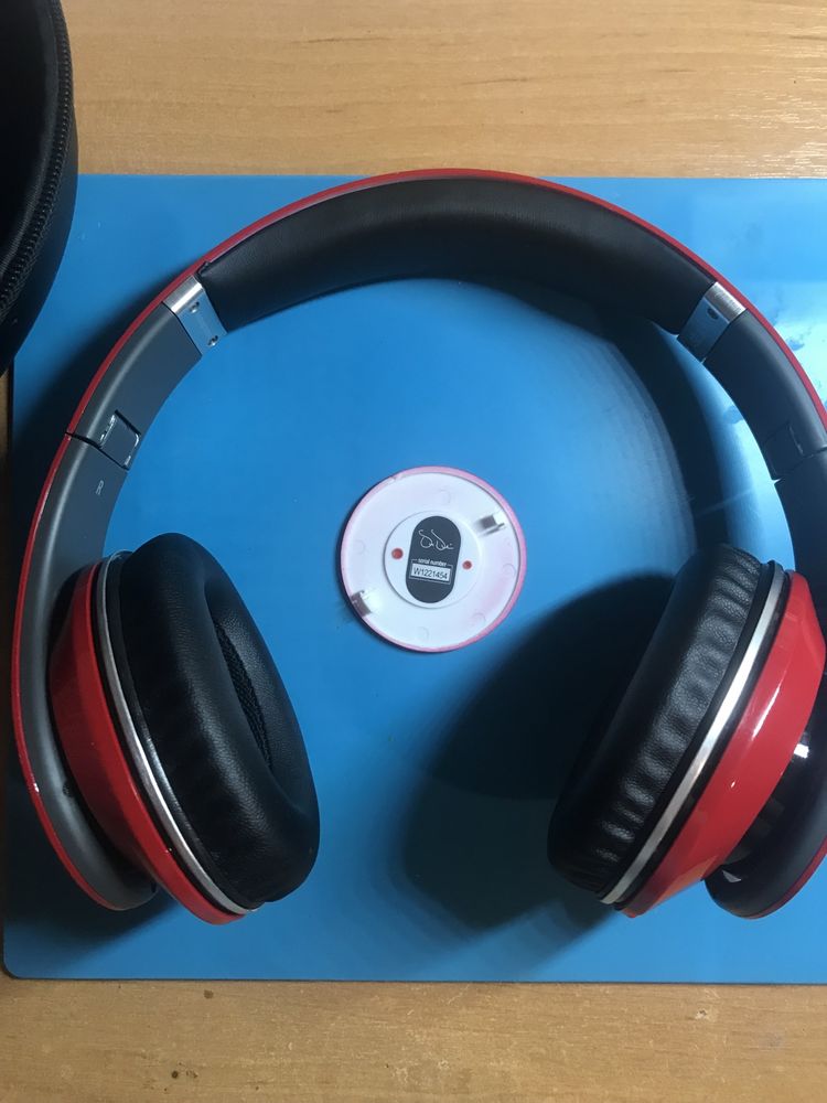 Monster Beats by Dr. Dre Studio Red