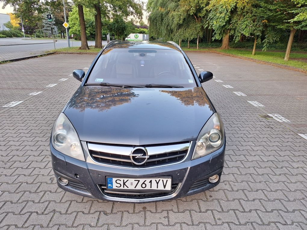 Opel Signum 3.0 V6 sport diesel rok 2007 skrzynia 6cio biegowa hak