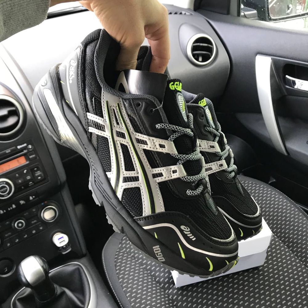 Чоловічі кросівки асікс чорні Asics Gel 1090 black white шкіра