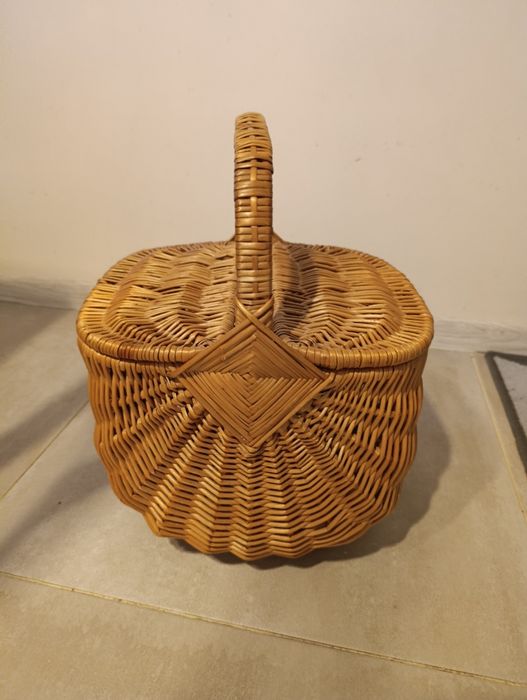 Kosz wiklinowy piknikowy