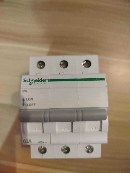 Schneider Sw 3P 63A 415Vac Rozłącznik  Izolacyjny