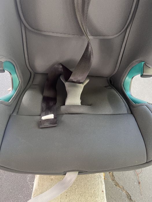 Автокрісло Britax Romer ADVANSAFIX M i-Size автокресло