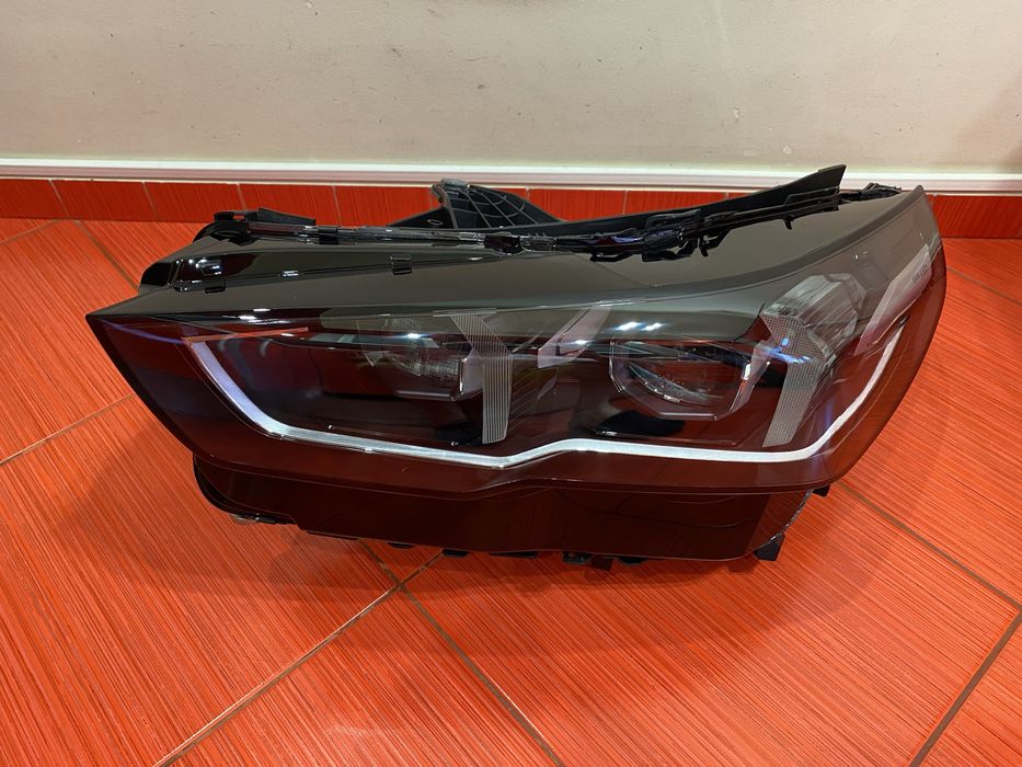 Фара BMW 5 серія G60 G61 G90 G99 Led USA Америка Європа права ліва