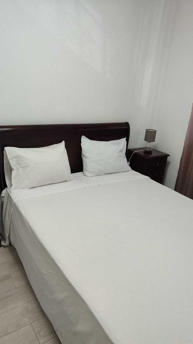 Quarto para arrendar não precisa de depósito fiança.