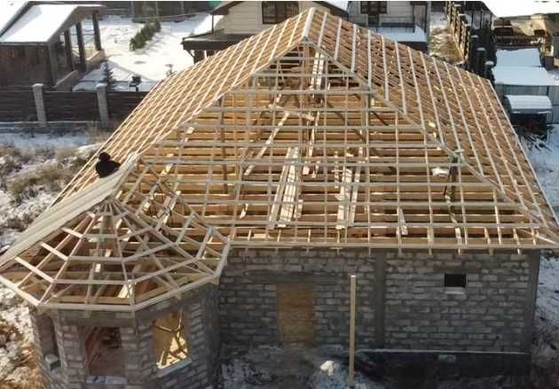 Всі види робіт: дах, фундамент, кладка, оздоблення