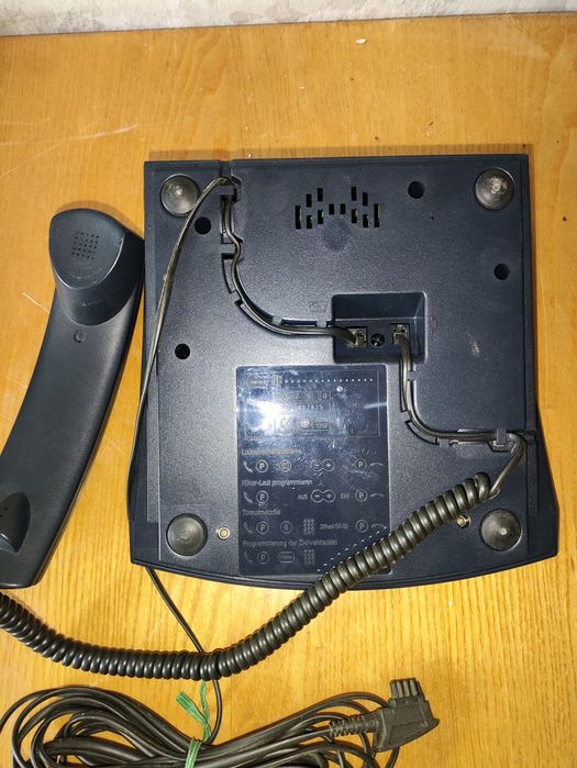 Телефон стационарный