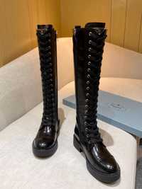 Botas prada senhora