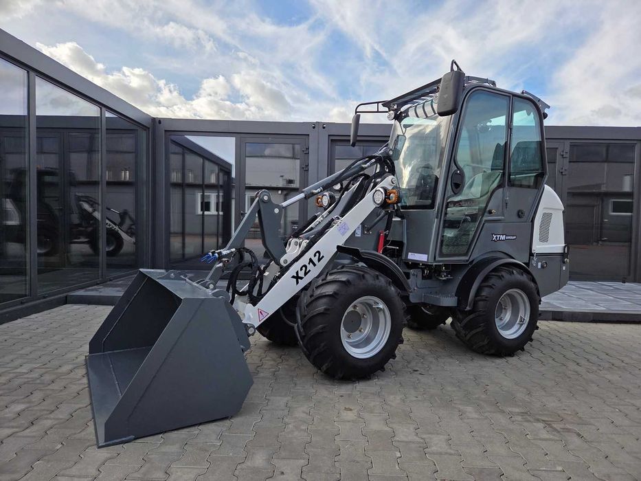 Ładowarka kołowa XTM X212 z kabiną KUBOTA 25KM raty - leasing NOWOŚĆ