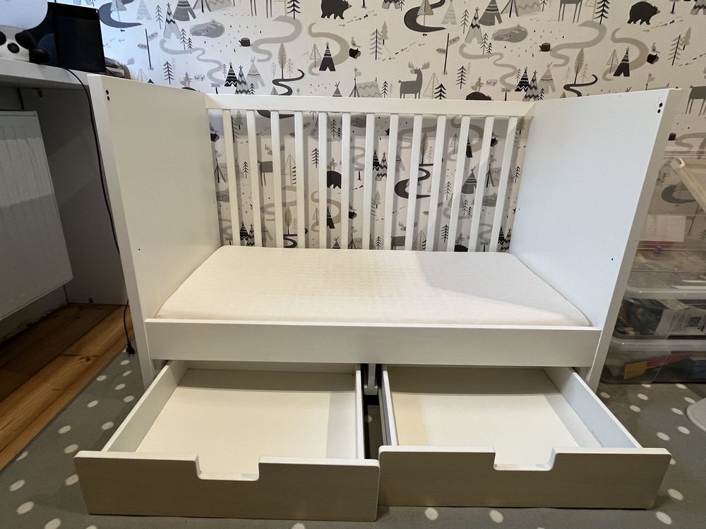 Łóżeczko tapczan Ikea dla małego dziecka
