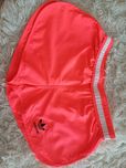 Krótkie sportowe spodenki Adidas