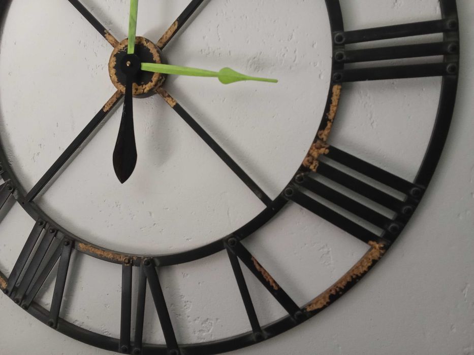 Sprzedam zegar ścienny