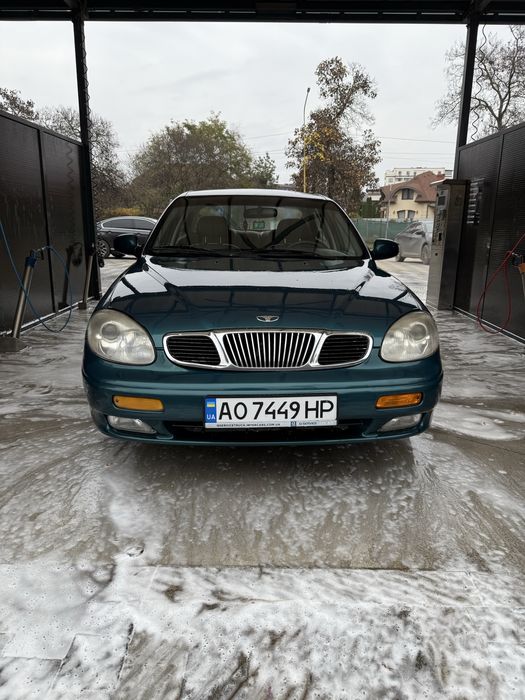 Продам машину Дейво Леганза