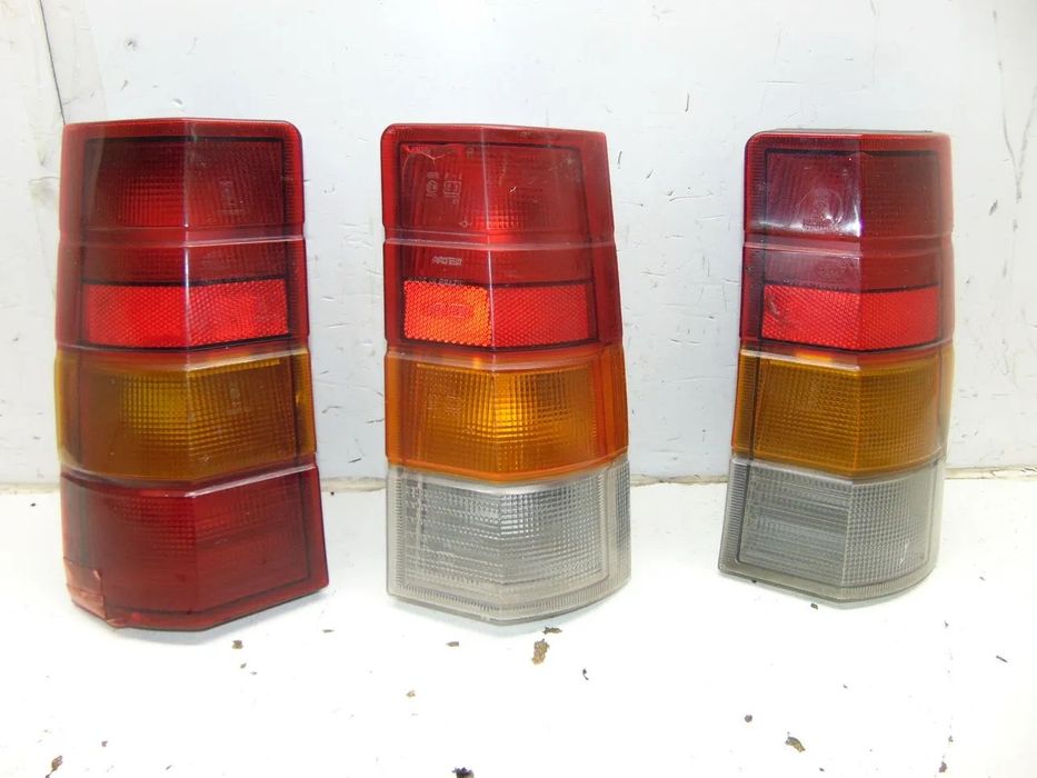 Opel Kadett E Caravan farolins