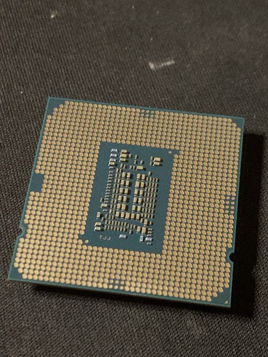 Intel Core i3-10105F | 4 ядра / 8 потоків | LGA1200 | Гарантія