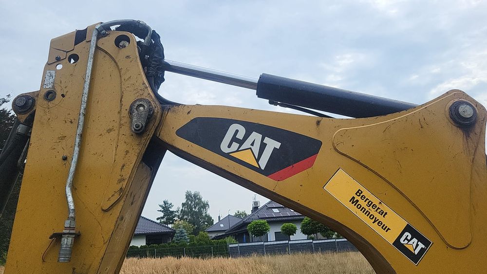 Koparko ładowarka CAT 428f2