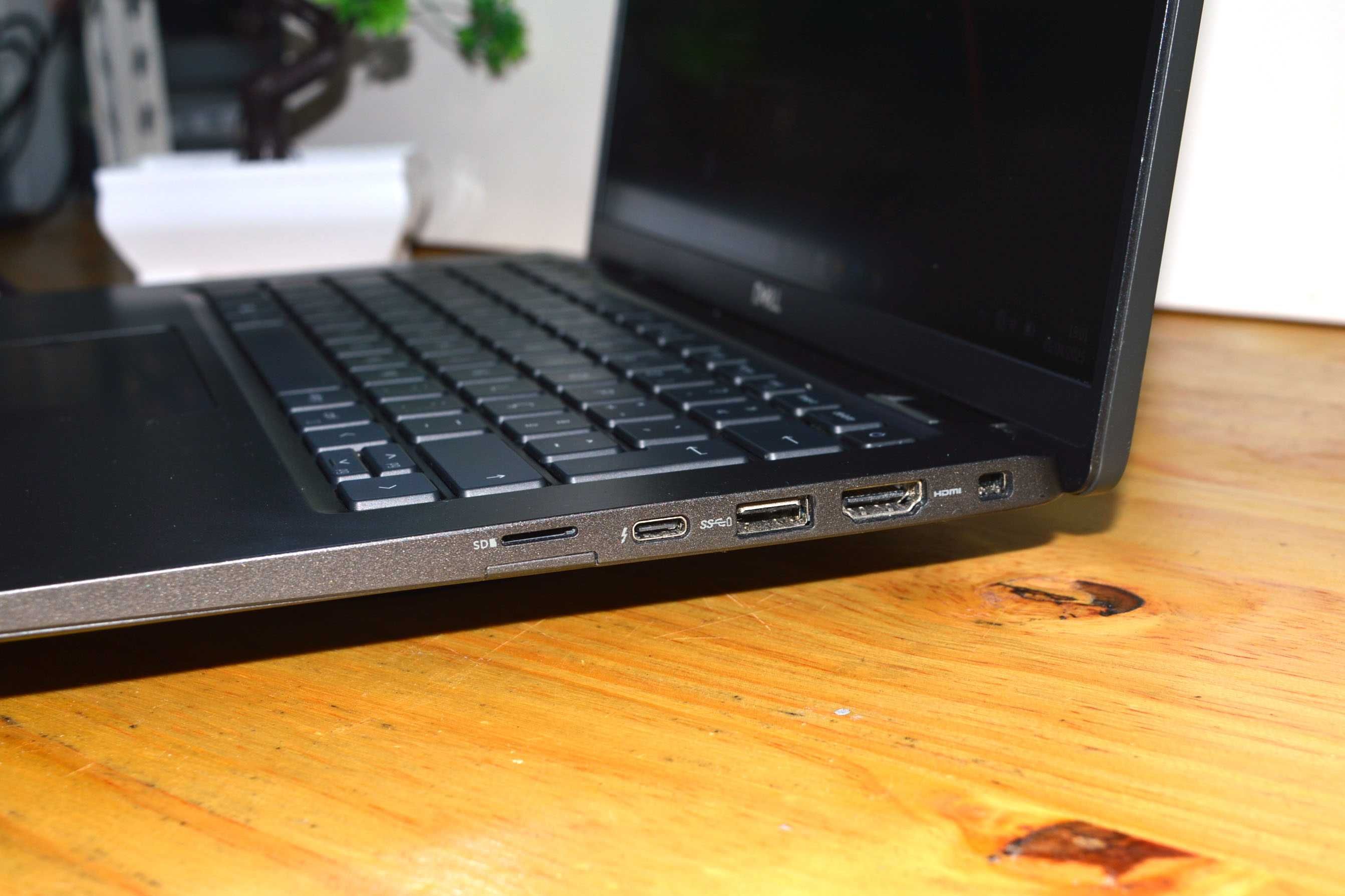 Dell Carbono 1.2Kg i7 4.80Ghz - LPDDR4 4267Mhz - Intel Iris® -Nvme C/N