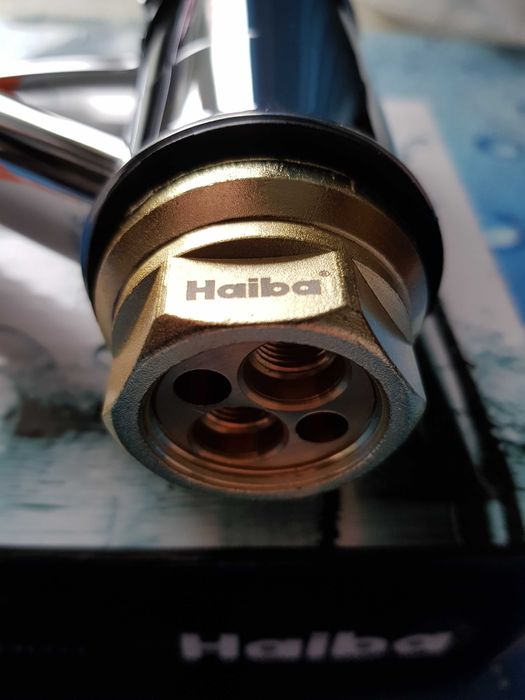 Смеситель змiшувач для умывальника Haiba HANSBERG 555-15 Латунь 100%